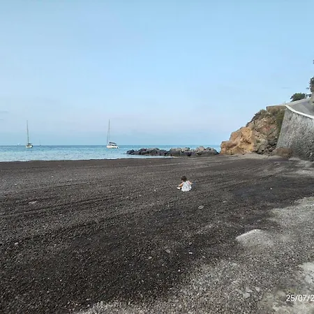 Mennulita * Липари